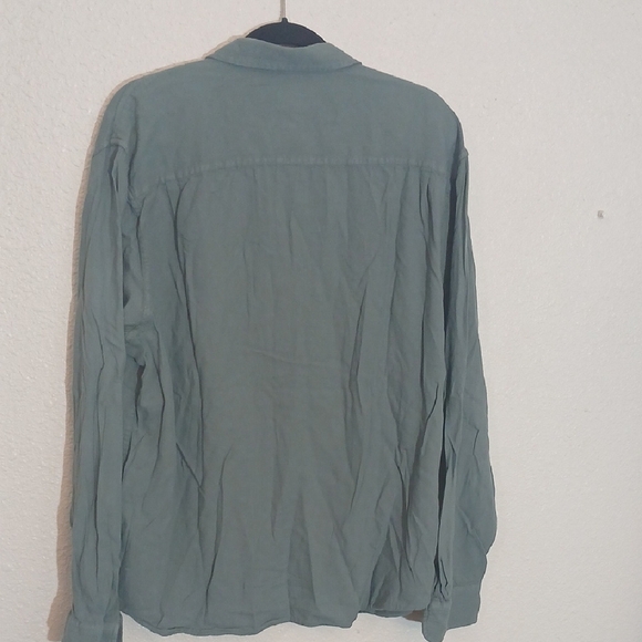 Make Offer! Lucky Brand Green Casual Button Down Shirt "Accepting Decent Offer" - Picture 3 of 3